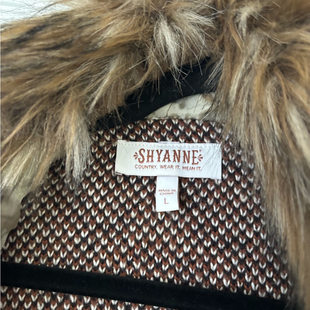 Shyanne Long Sweater Size Large Worn Once, bought at Ariat Store!